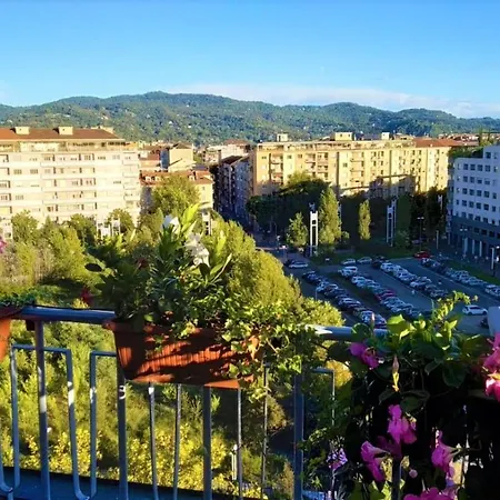 Attico Con Vista
