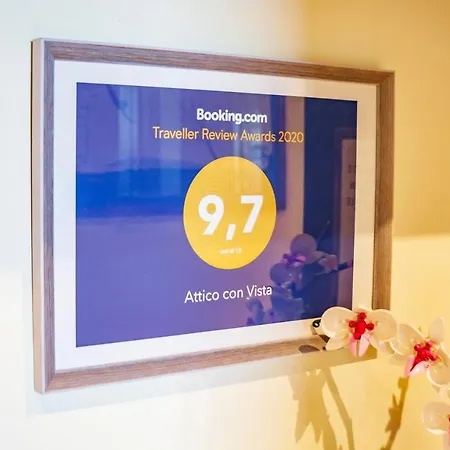 Attico Con Vista *